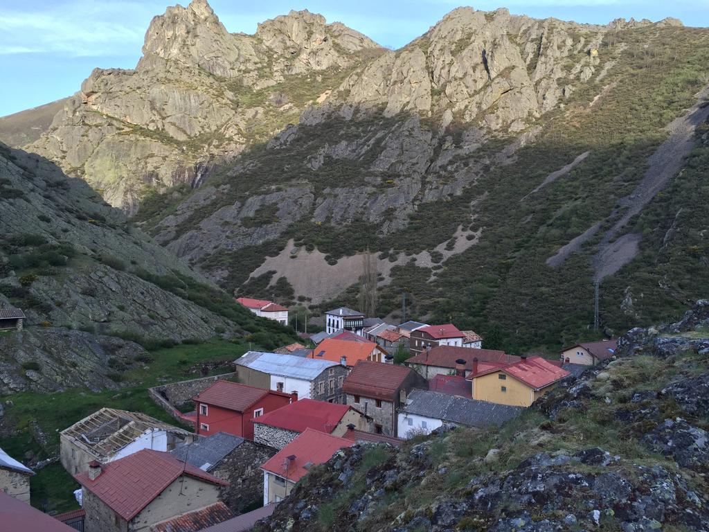 El Invernal De Picos Portilla de la Reina Kültér fotó