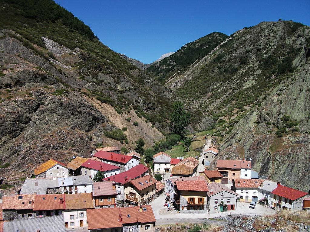 El Invernal De Picos Portilla de la Reina Kültér fotó