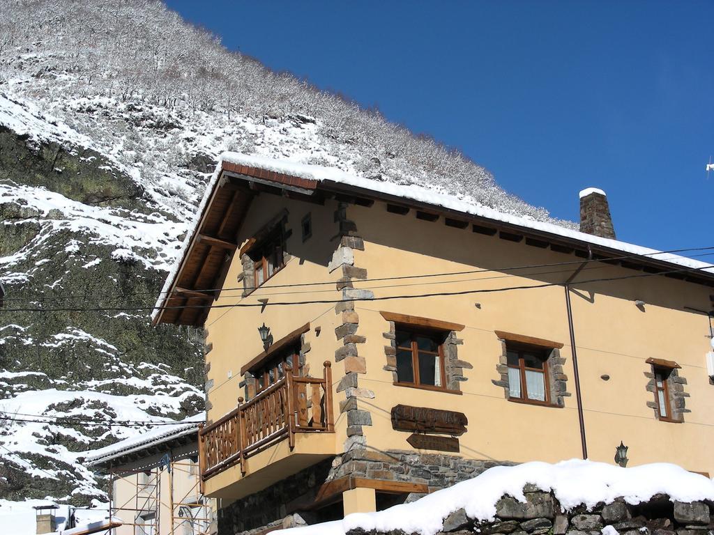 El Invernal De Picos Portilla de la Reina Kültér fotó