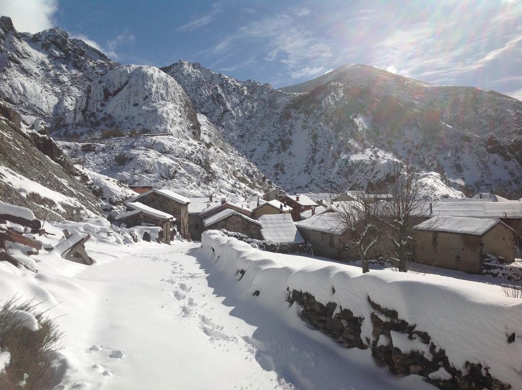 El Invernal De Picos Portilla de la Reina Kültér fotó
